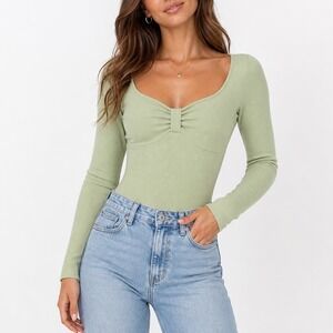 HM Womens Sage Green Ribbed Long Sleeve Sweetheart Neckline Bodysuit Size S